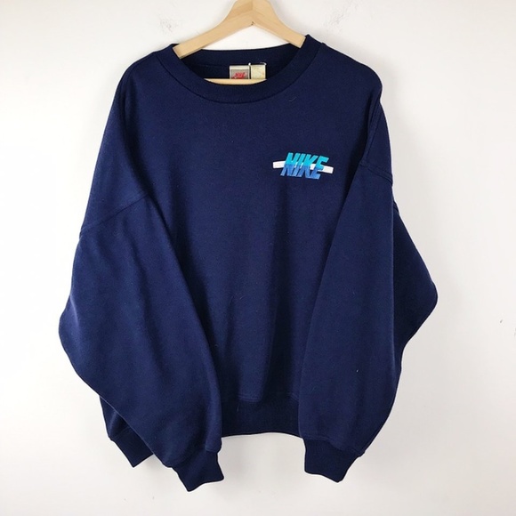 nike embroidered crewneck sweatshirt